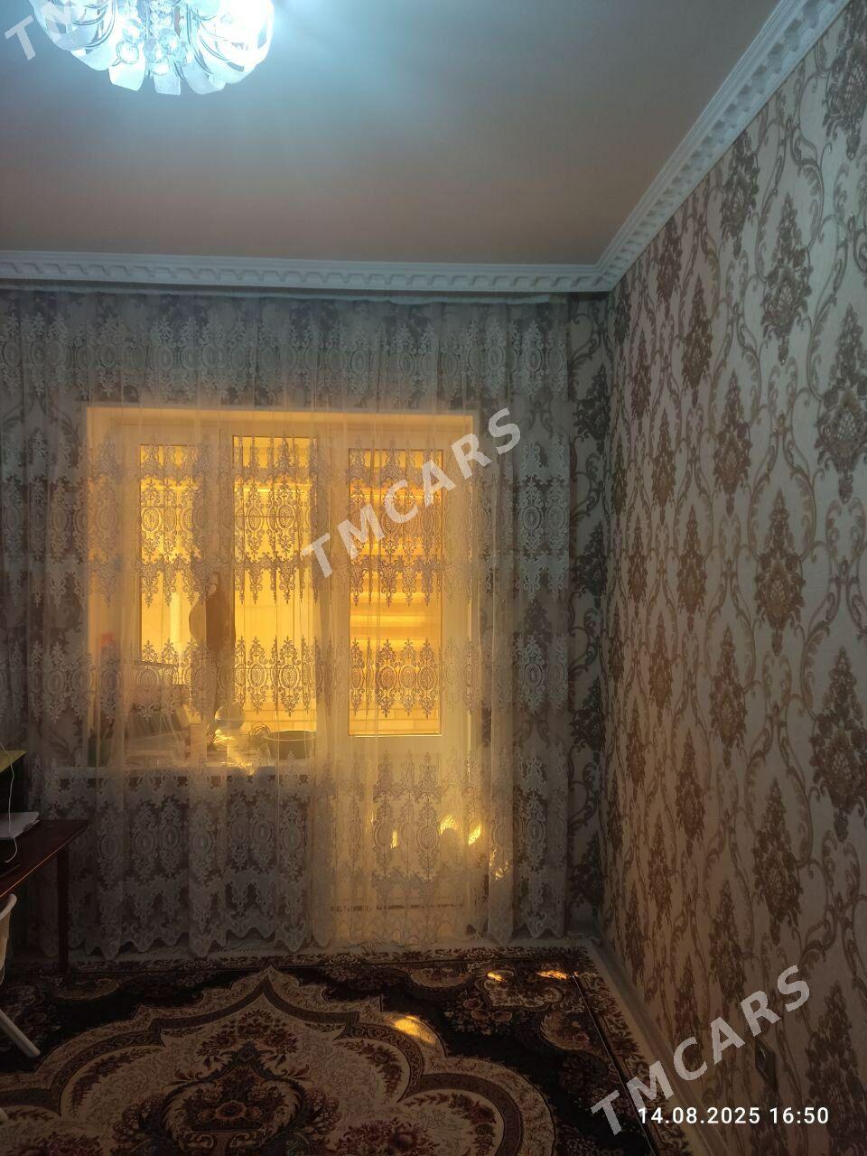 232 кв. 3-комнаты 2-этаж - Balkanabat - img 2