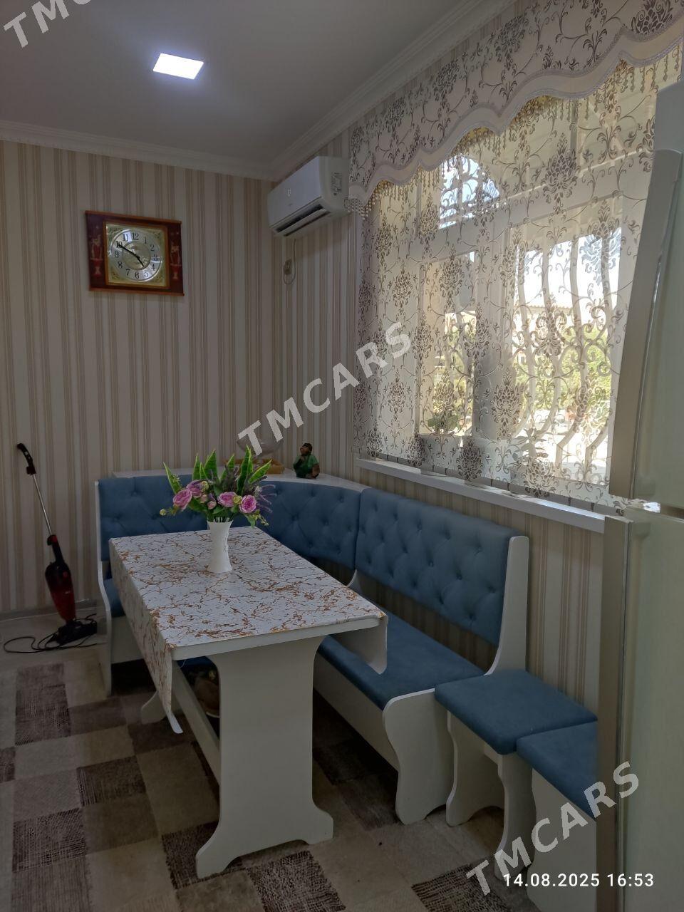 232 кв. 3-комнаты 2-этаж - Balkanabat - img 7
