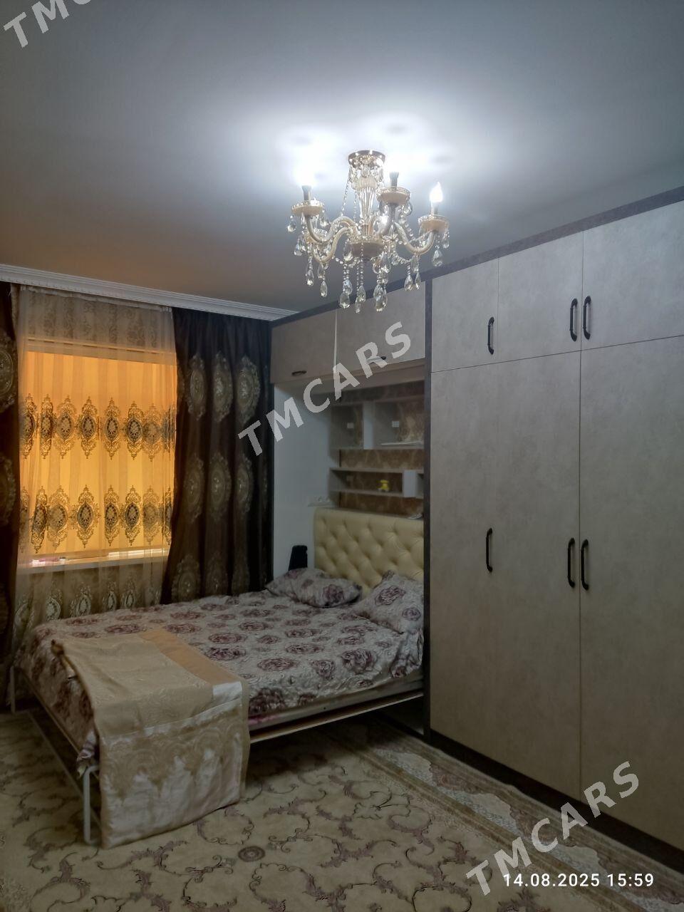 232 кв. 3-комнаты 2-этаж - Balkanabat - img 5