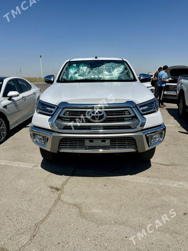 Toyota Hilux 2025 - 682 000 TMT - Aşgabat - img 5
