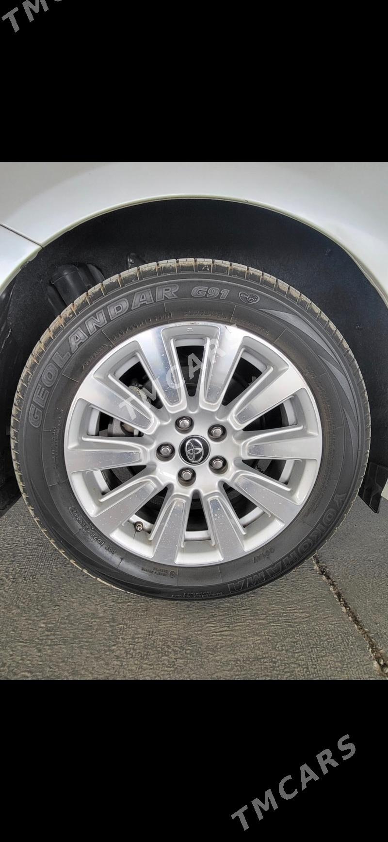 Toyota Sienna 2018 - 470 000 TMT - 9 мкр - img 9