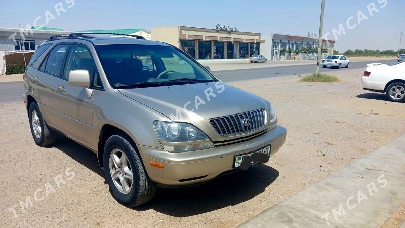 Lexus RX 300 2000 - 200 000 TMT - Сакарчага - img 2