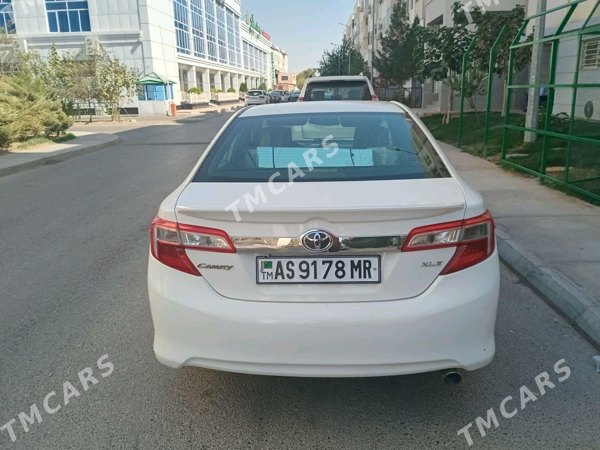 Toyota Camry 2012 - 200 000 TMT - Мары - img 2
