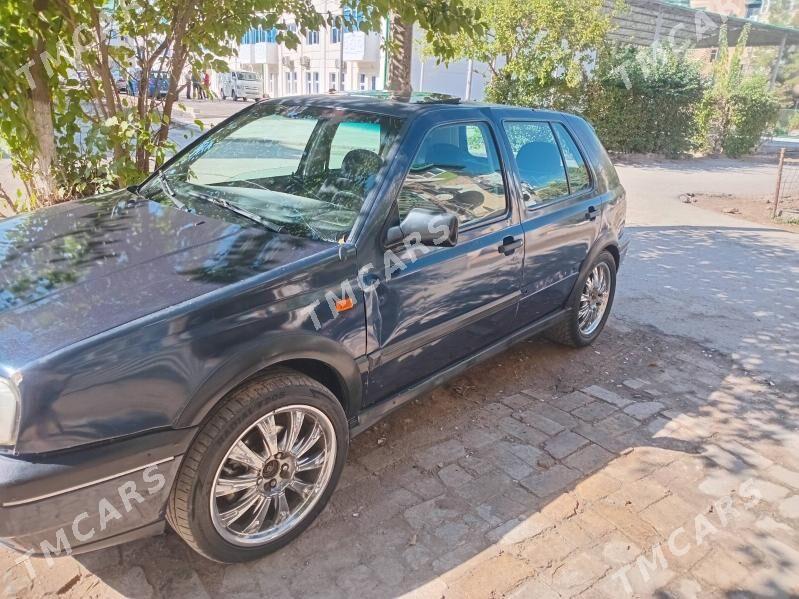 Volkswagen Golf 1994 - 17 000 TMT - Türkmenabat - img 4