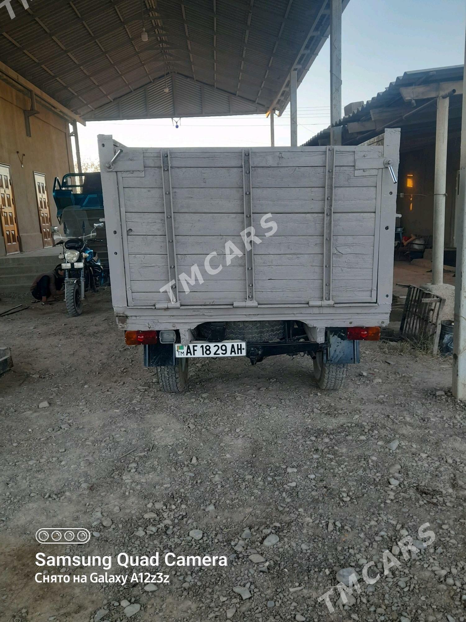 UAZ 452 1988 - 45 000 TMT - Tejen - img 4