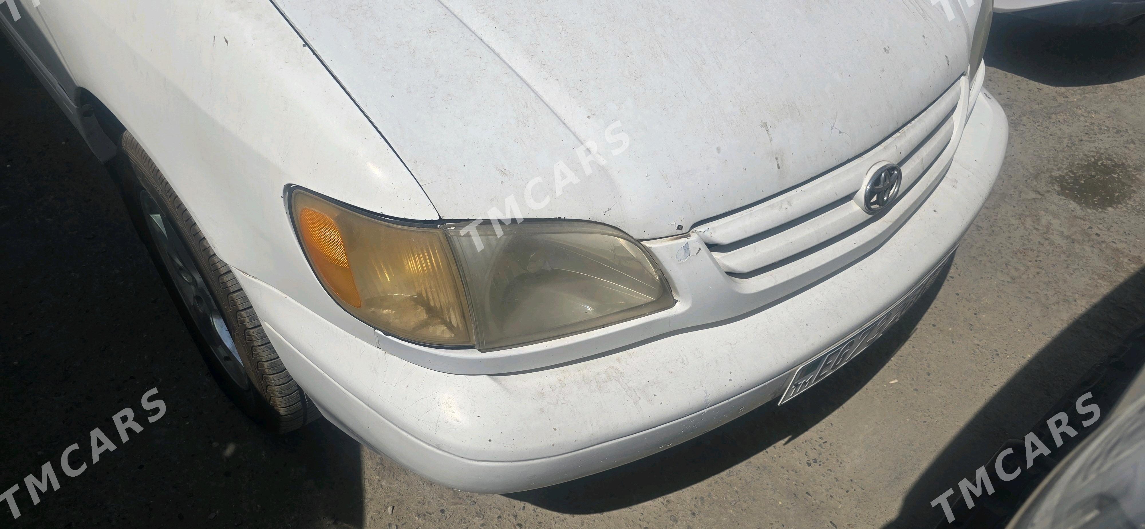 Toyota Sienna 2000 - 110 000 TMT - Мары - img 4