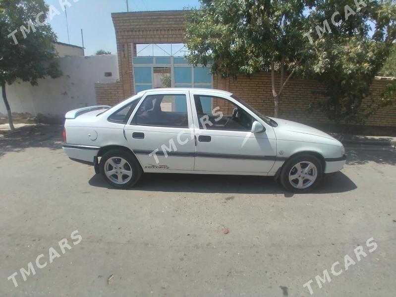 Opel Vectra 1992 - 34 000 TMT - Дашогуз - img 2