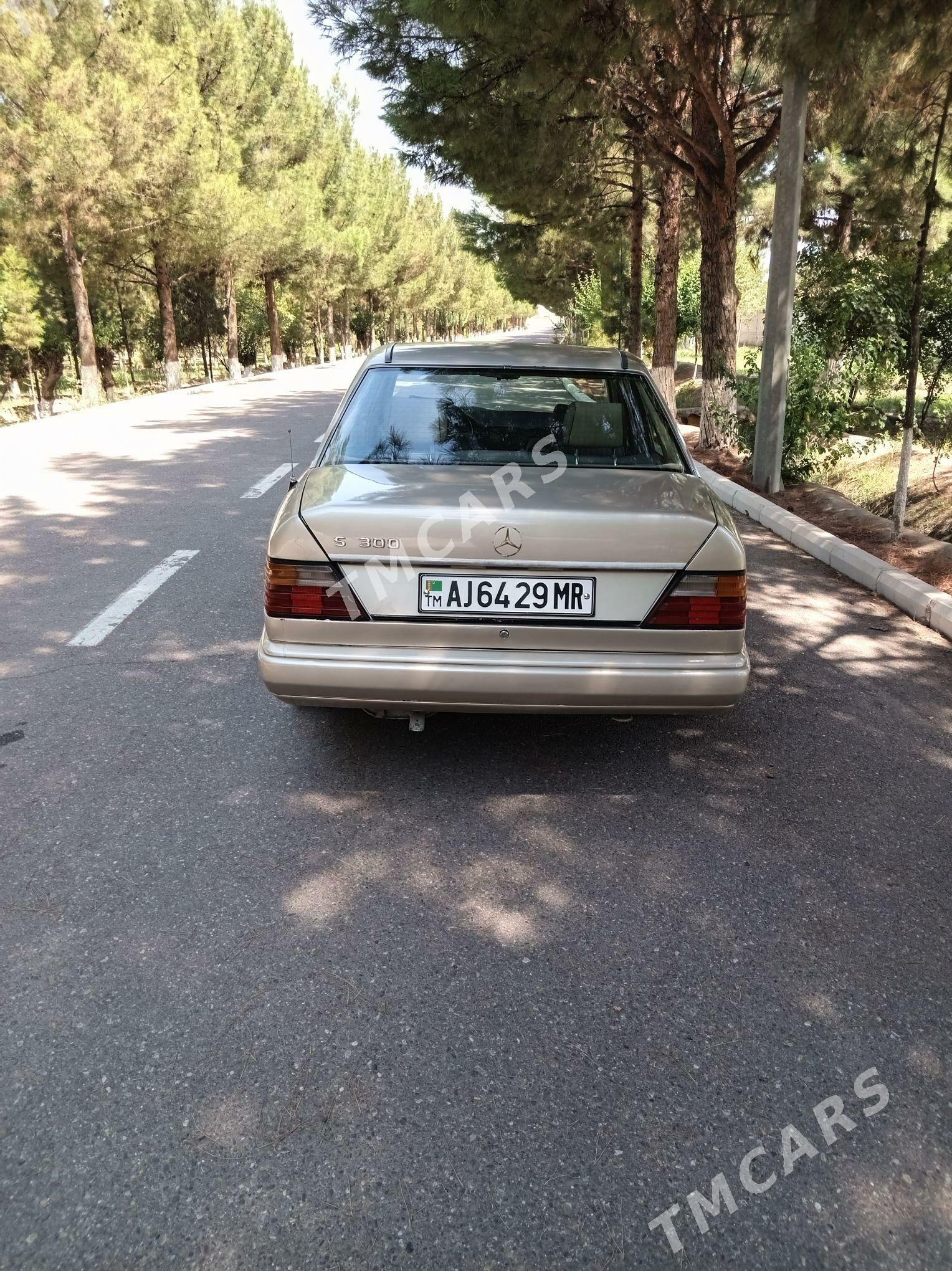 Mercedes-Benz 230E 1993 - 35 000 TMT - Mary - img 2