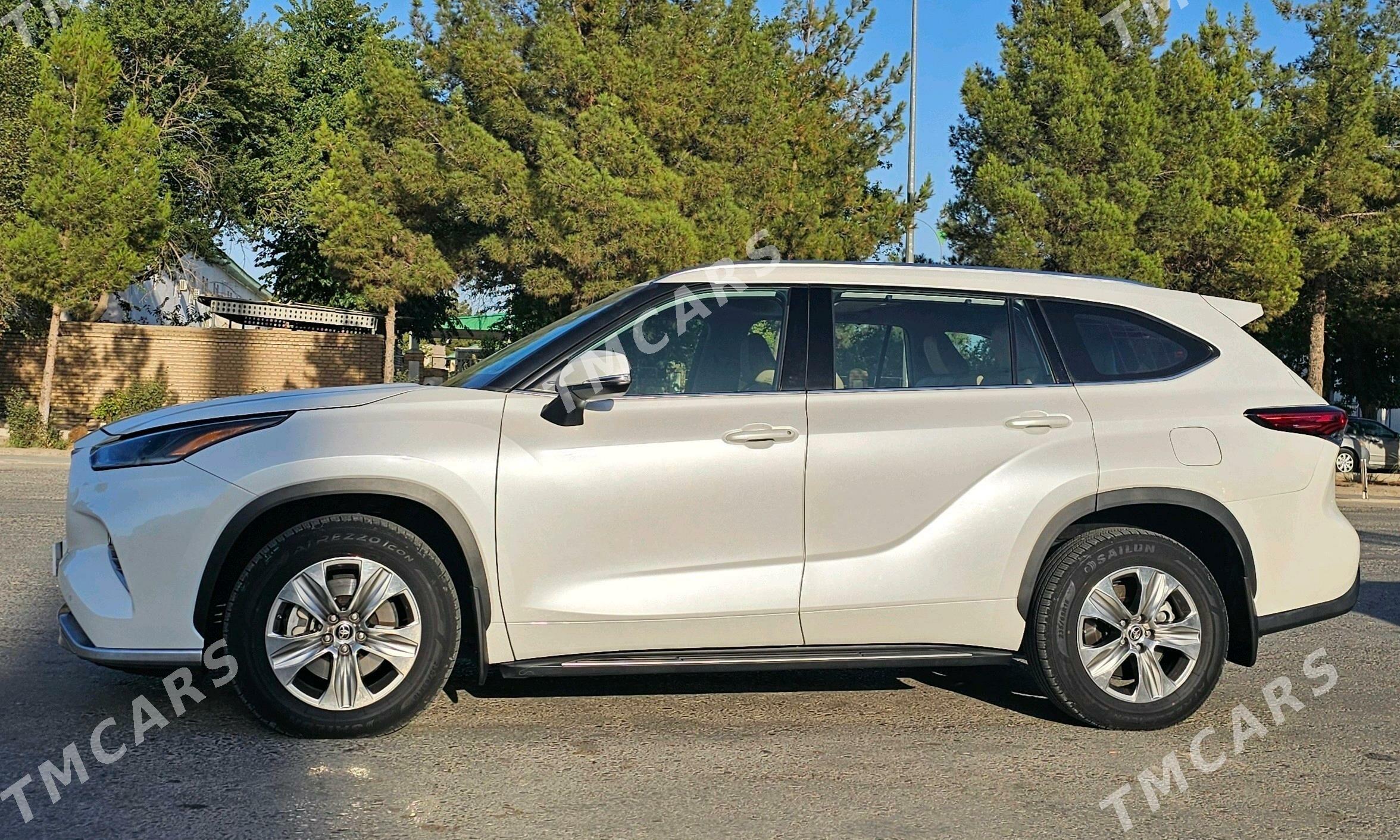 Toyota Highlander 2021 - 620 000 TMT - Мары - img 9