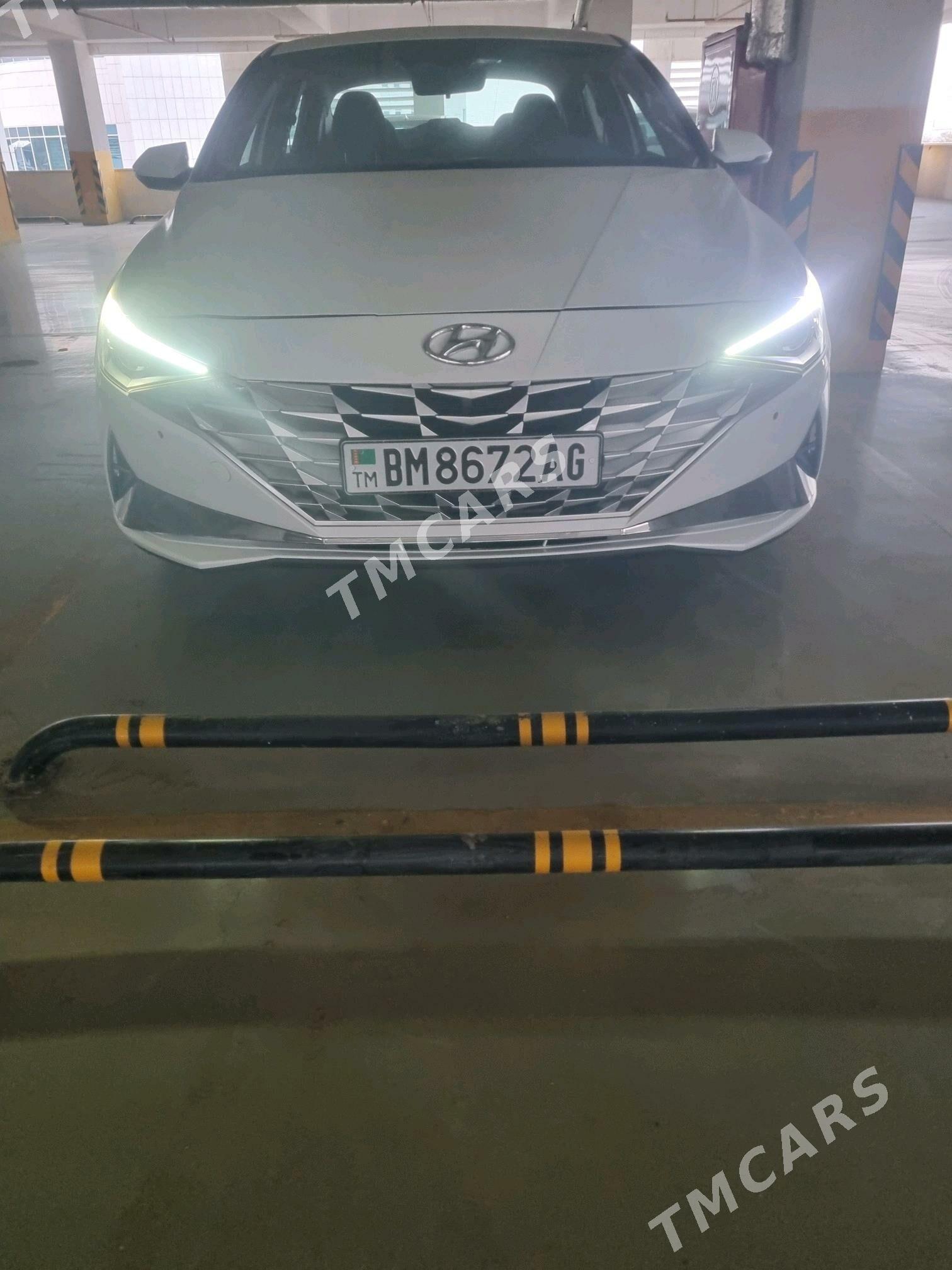 Hyundai Elantra 2022 - 228 000 TMT - Ашхабад - img 3