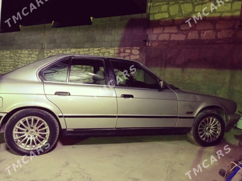BMW 525 1995 - 40 000 TMT - Balkanabat - img 8