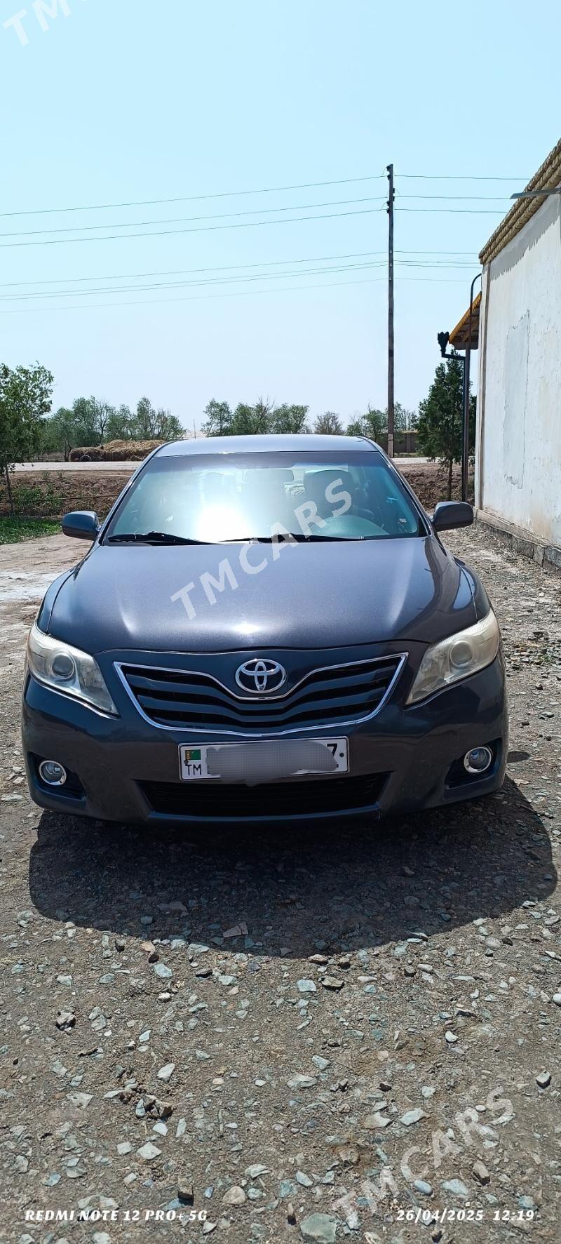 Toyota Camry 2010 - 170 000 TMT - Акдепе - img 1