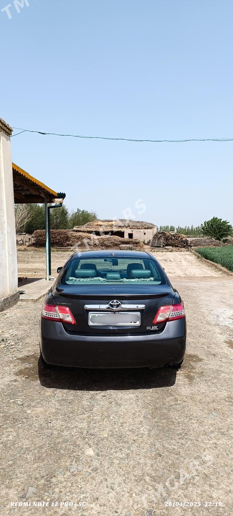 Toyota Camry 2010 - 170 000 TMT - Акдепе - img 3