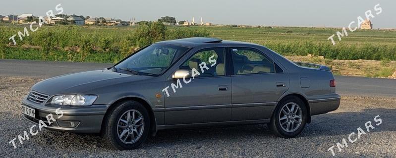 Toyota Camry 2001 - 170 000 TMT - Baýramaly - img 4