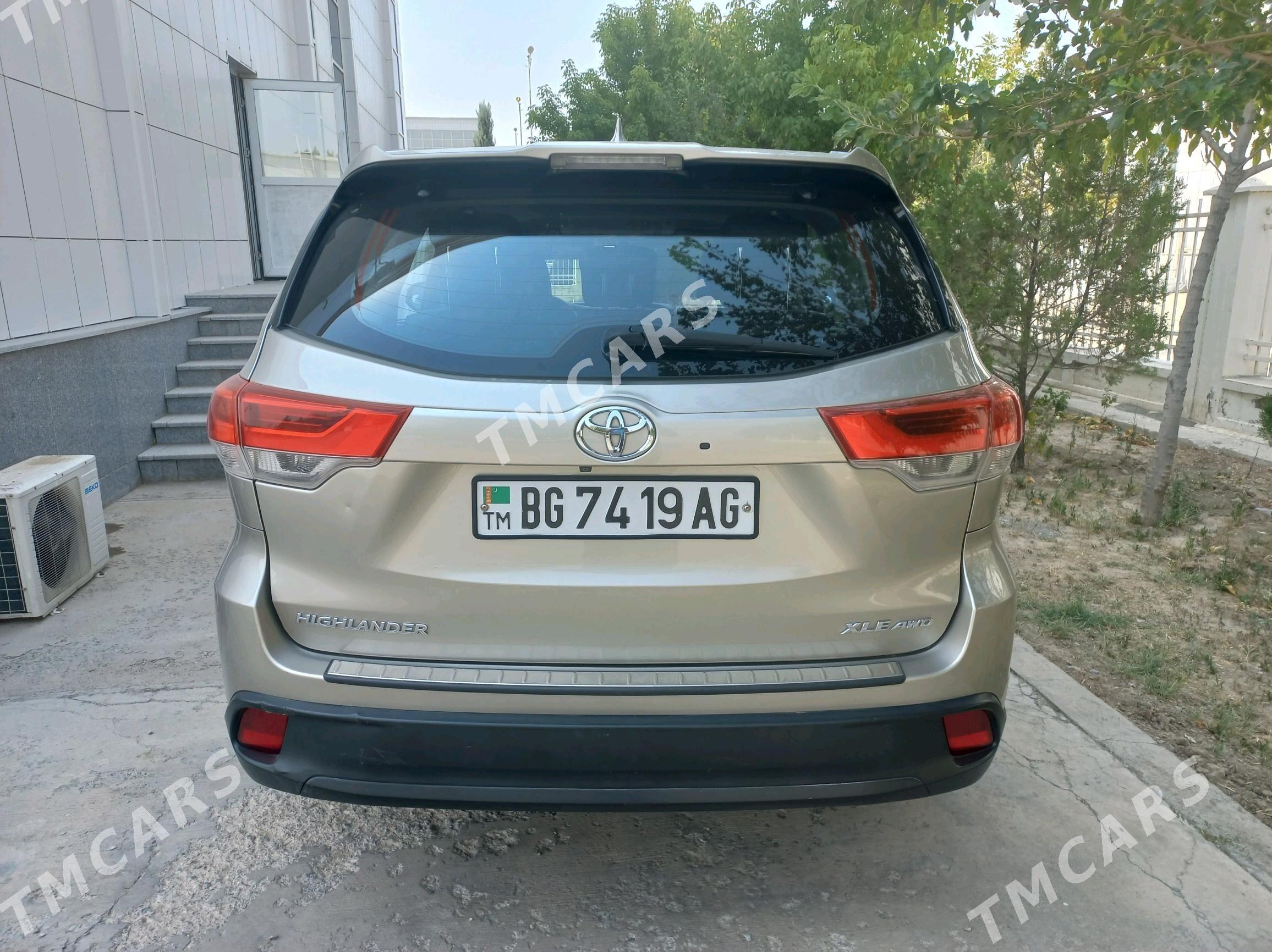 Toyota Highlander 2017 - 450 000 TMT - Улица Г. Кулиева (Объездная) - img 4