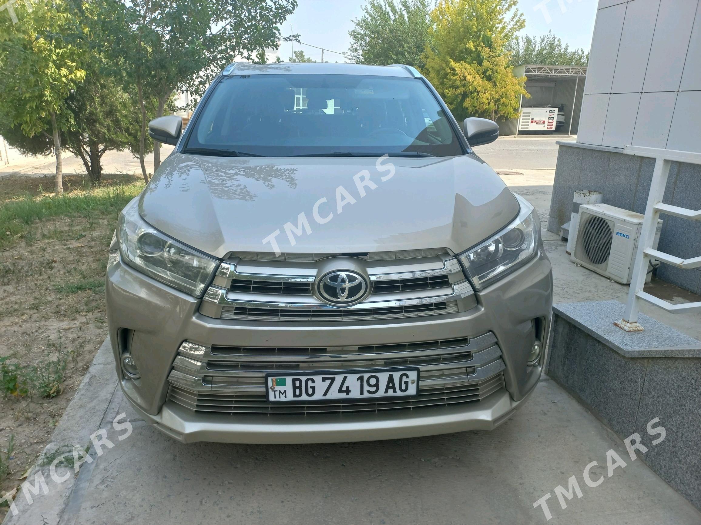Toyota Highlander 2017 - 450 000 TMT - Улица Г. Кулиева (Объездная) - img 7