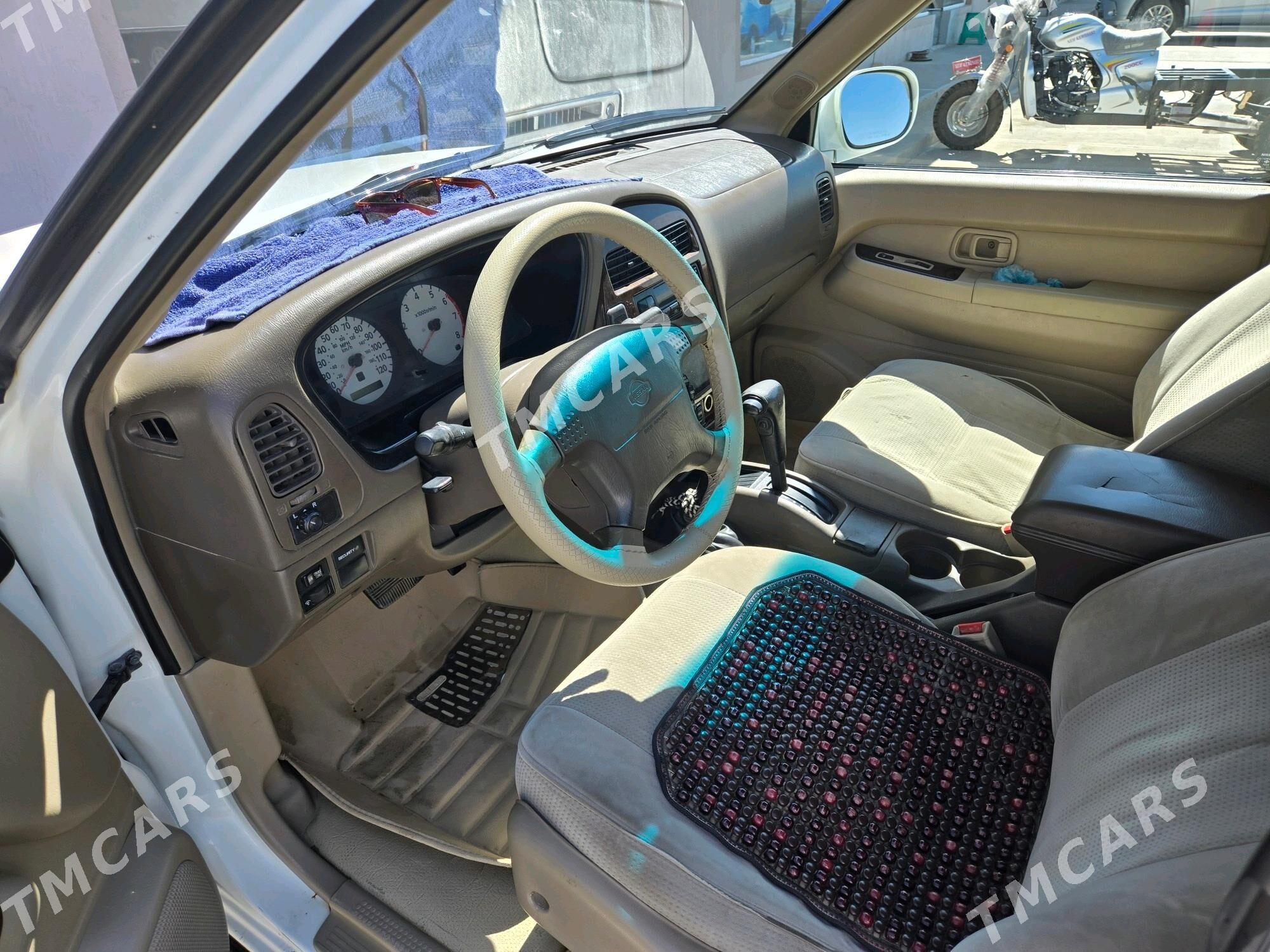 Nissan Pathfinder 2001 - 105 000 TMT - Байрамали - img 5
