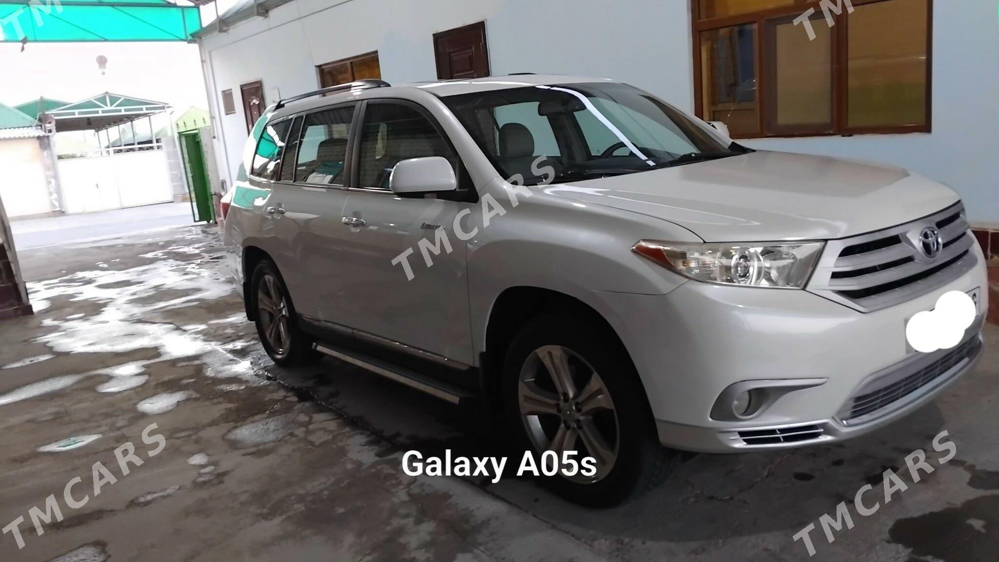 Toyota Highlander 2011 - 330 000 TMT - Aşgabat - img 6