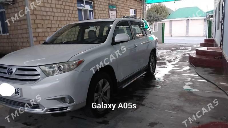 Toyota Highlander 2011 - 330 000 TMT - Aşgabat - img 5