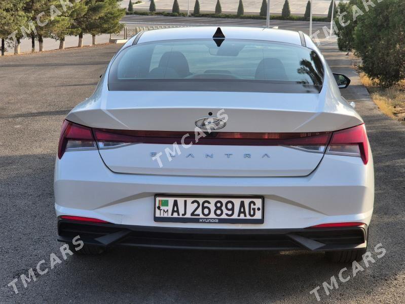 Hyundai Elantra 2021 - 245 000 TMT - Büzmeýin - img 6