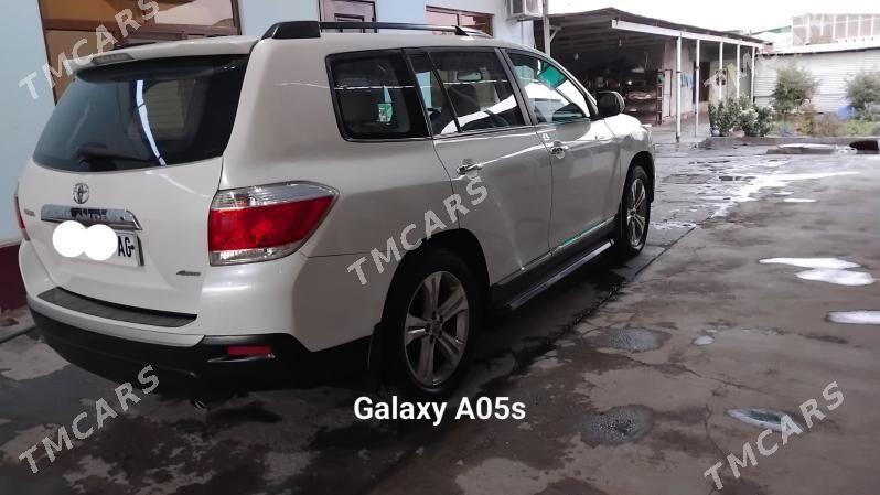 Toyota Highlander 2011 - 330 000 TMT - Aşgabat - img 7