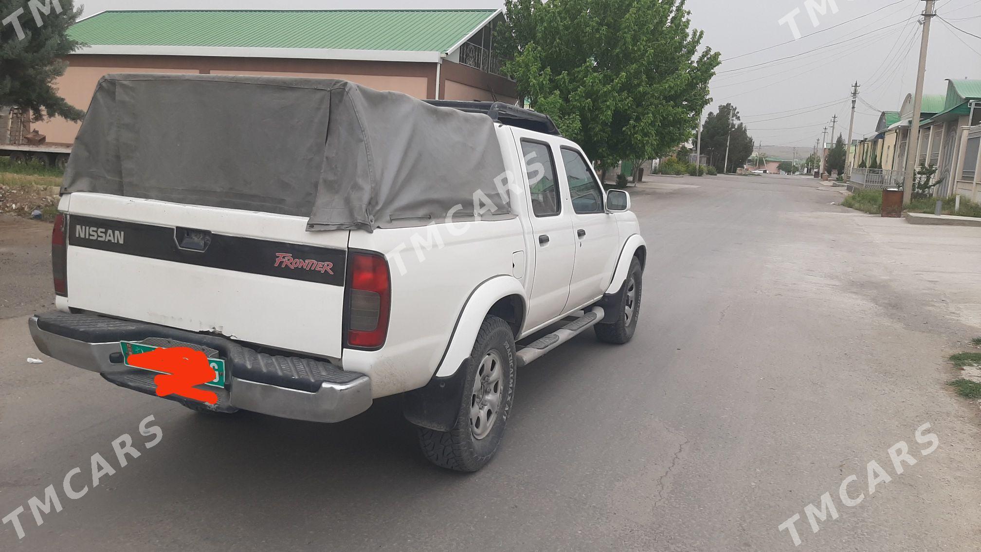 Nissan Frontier 2000 - 110 000 TMT - Aşgabat - img 4