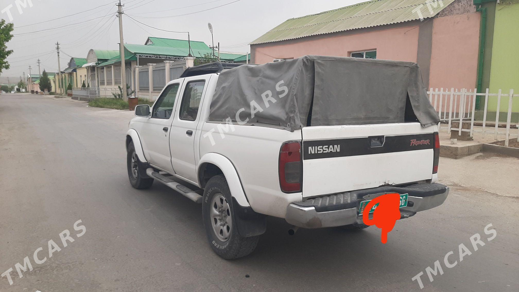 Nissan Frontier 2000 - 110 000 TMT - Aşgabat - img 3