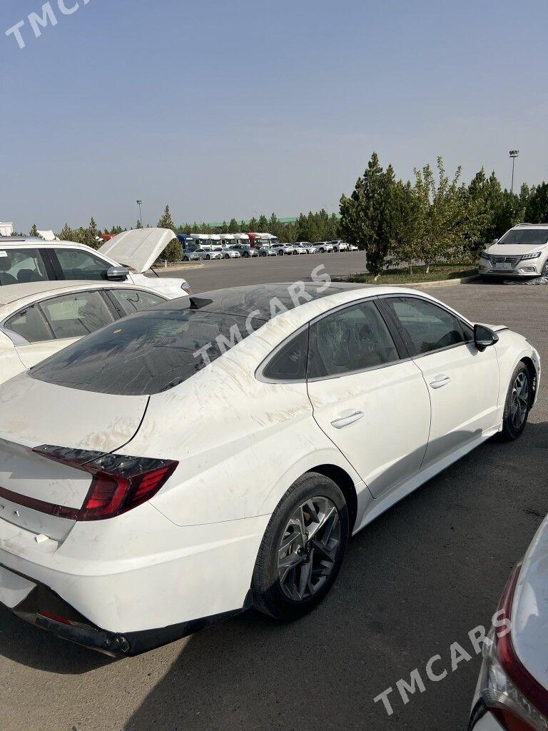 Hyundai Sonata 2021 - 245 000 TMT - Кëши - img 2