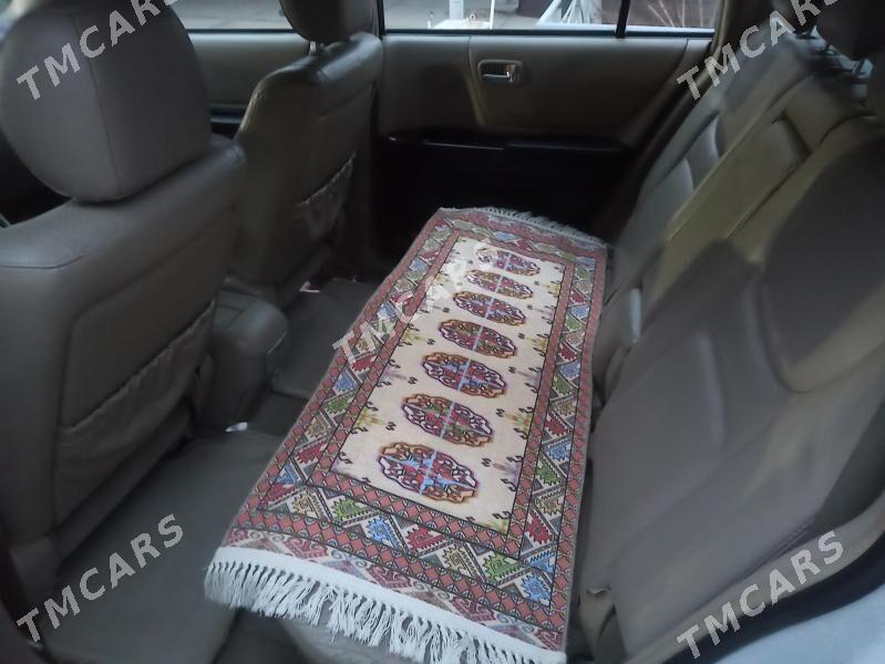 Toyota Highlander 2003 - 300 000 TMT - Кёнеургенч - img 4