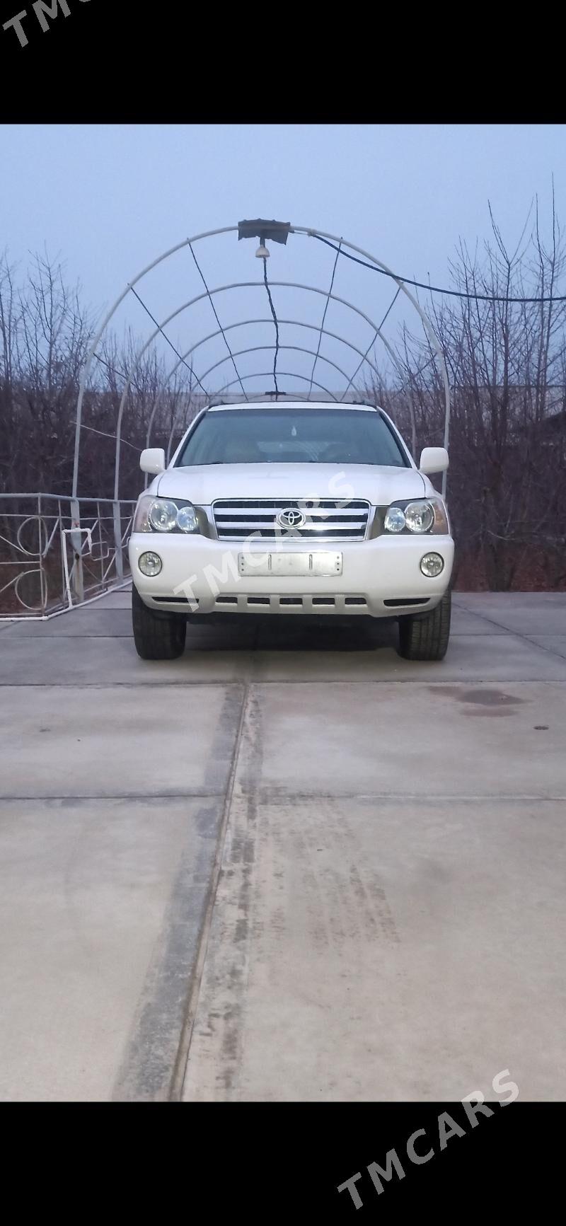 Toyota Highlander 2003 - 300 000 TMT - Кёнеургенч - img 2