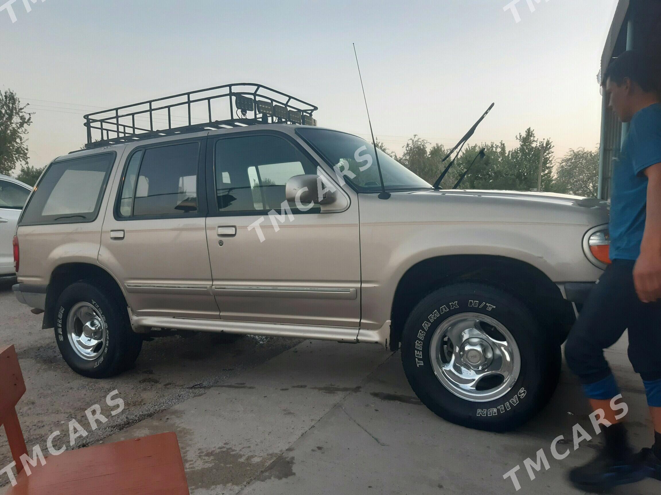 Ford Explorer 1998 - 55 000 TMT - Мары - img 3