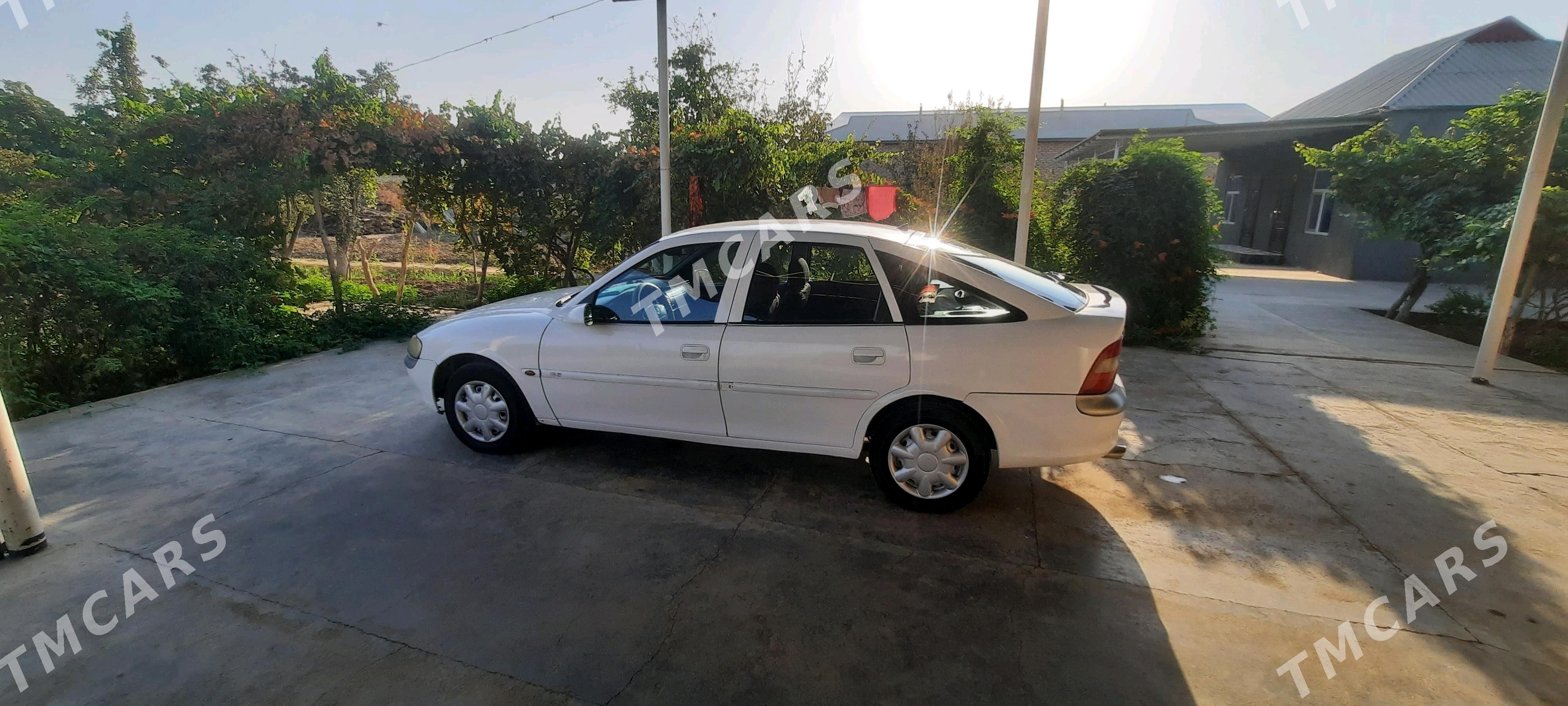 Opel Vectra 1998 - 40 000 TMT - Garagum etraby - img 3