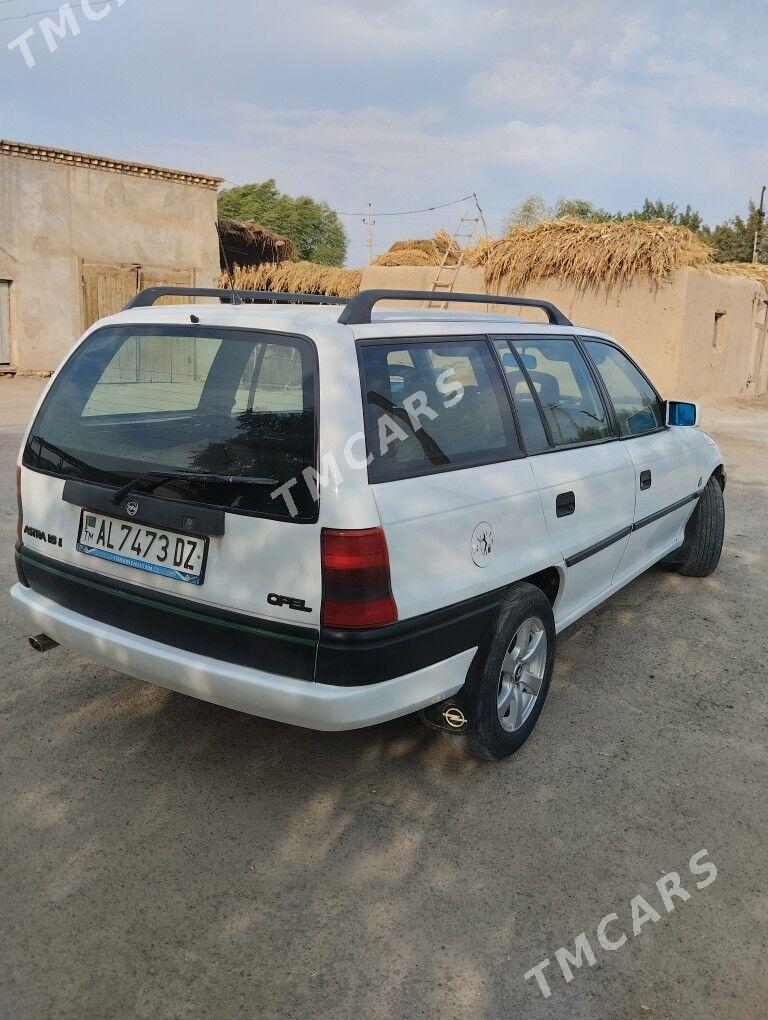 Opel Astra 1994 - 50 000 TMT - Дашогуз - img 3