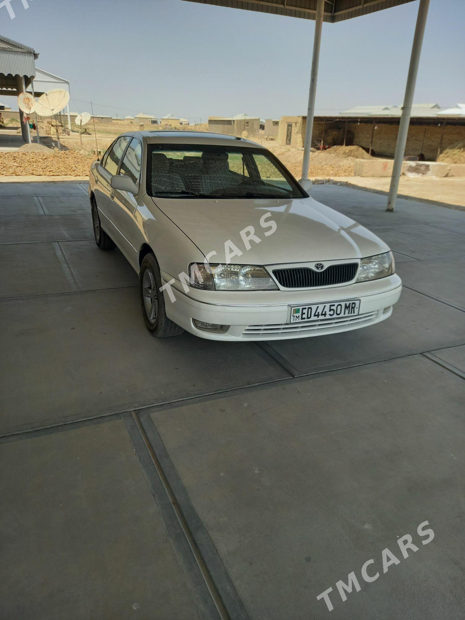 Toyota Avalon 1996 - 125 000 TMT - Байрамали - img 2