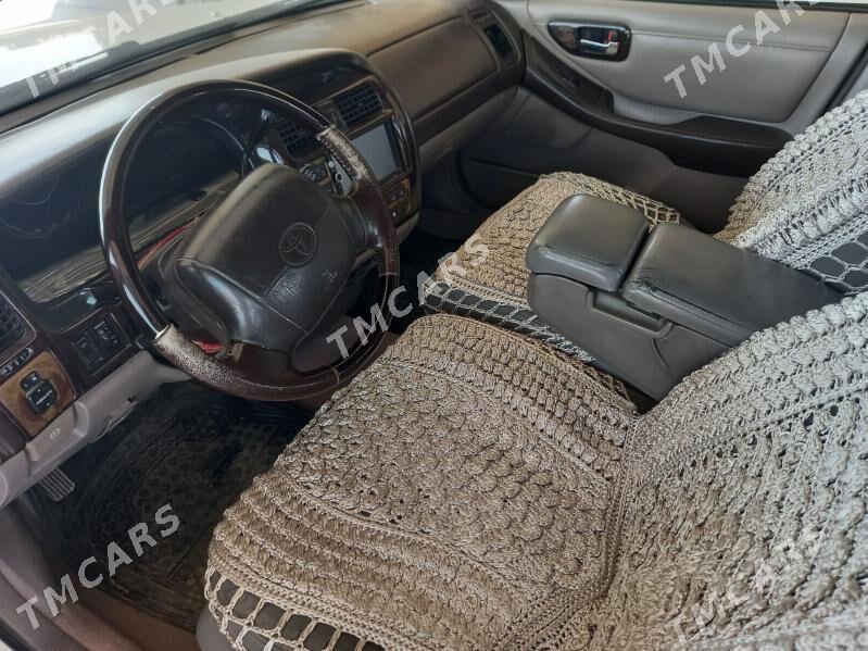 Toyota Avalon 1996 - 125 000 TMT - Байрамали - img 3