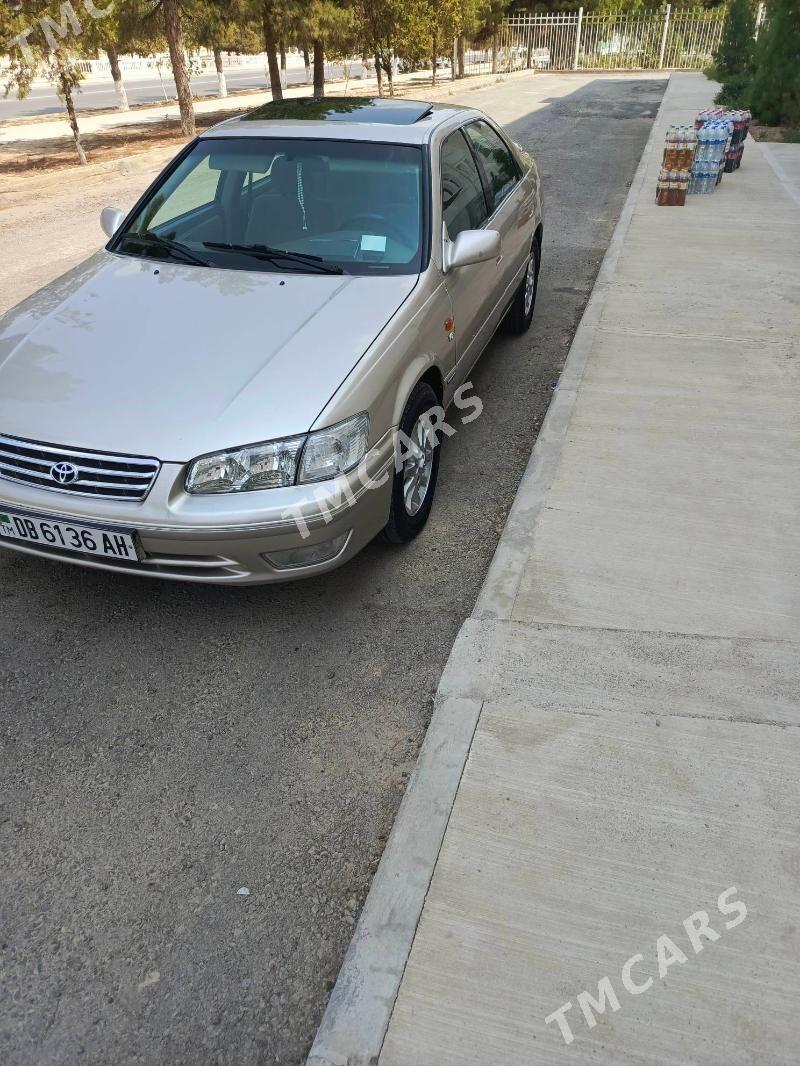 Toyota Camry 2000 - 185 000 TMT - Änew - img 2