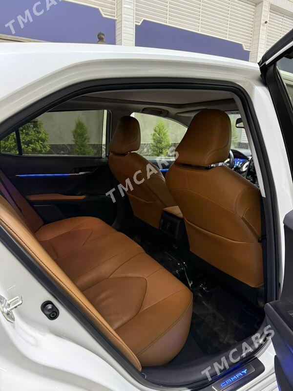 Toyota Camry 2023 - 640 000 TMT - Aşgabat - img 9
