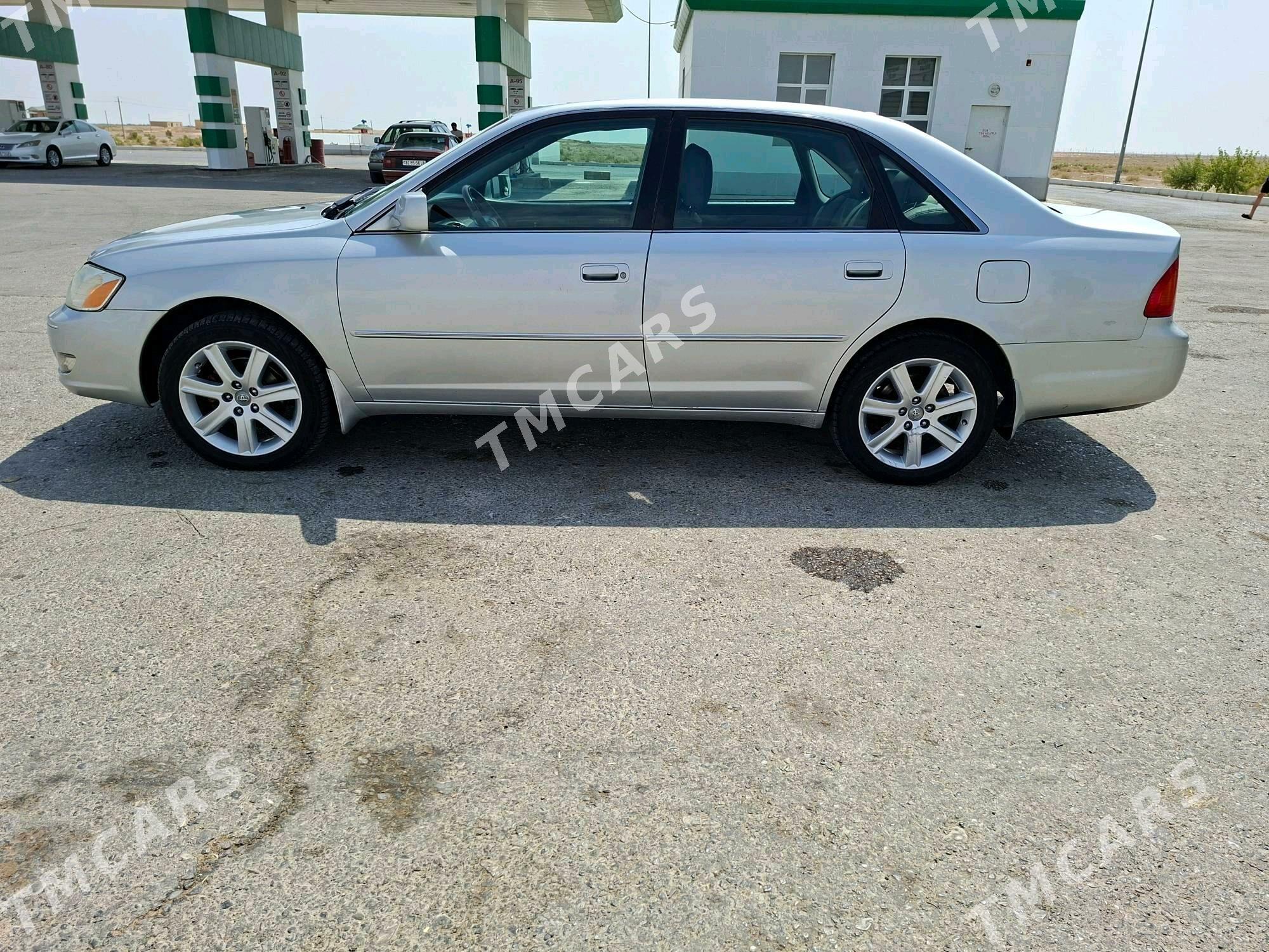 Toyota Avalon 2001 - 174 000 TMT - Darganata - img 2