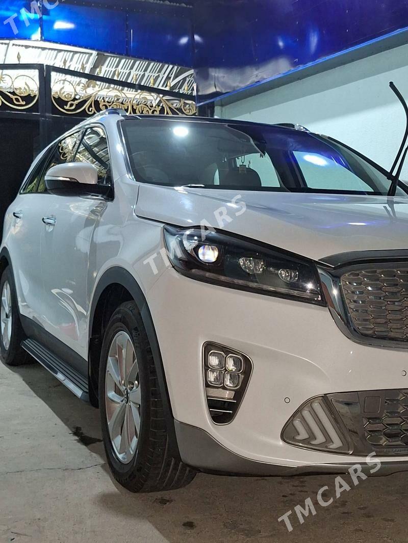 Kia Sorento 2019 - 300 000 TMT - Büzmeýin - img 5