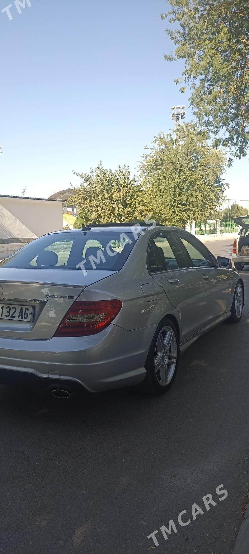 Mercedes-Benz C300 2012 - 235 000 TMT - Ашхабад - img 3