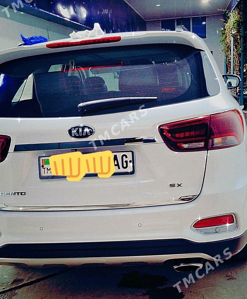 Kia Sorento 2019 - 300 000 TMT - Aşgabat - img 5