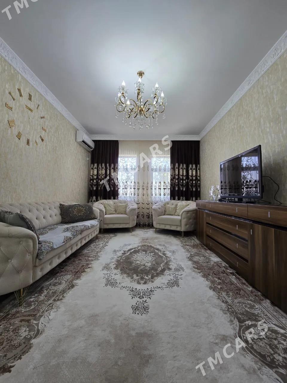 3 ком 9/2 этаж 82 кв²  Мир 3 - Мир 3 - img 4