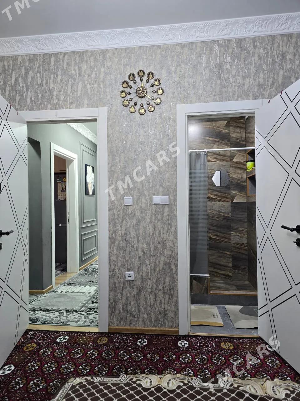 3 ком 9/2 этаж 82 кв²  Мир 3 - Мир 3 - img 7