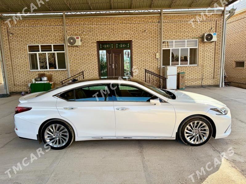 Lexus ES 350 2020 - 750 000 TMT - Мары - img 8