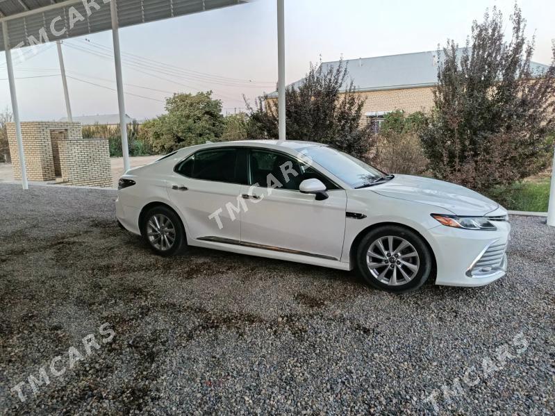 Toyota Camry 2021 - 310 000 TMT - Мары - img 6