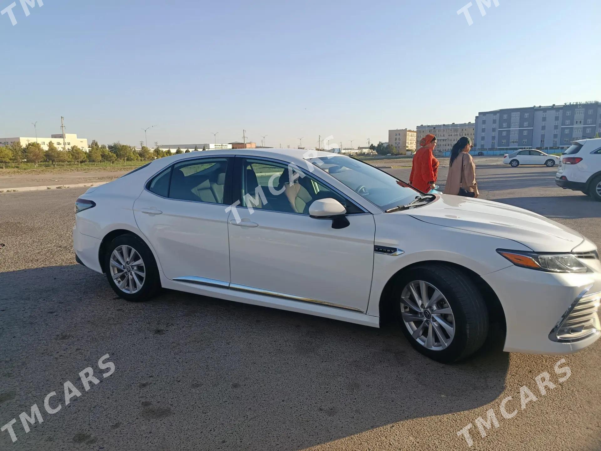 Toyota Camry 2021 - 310 000 TMT - Мары - img 8