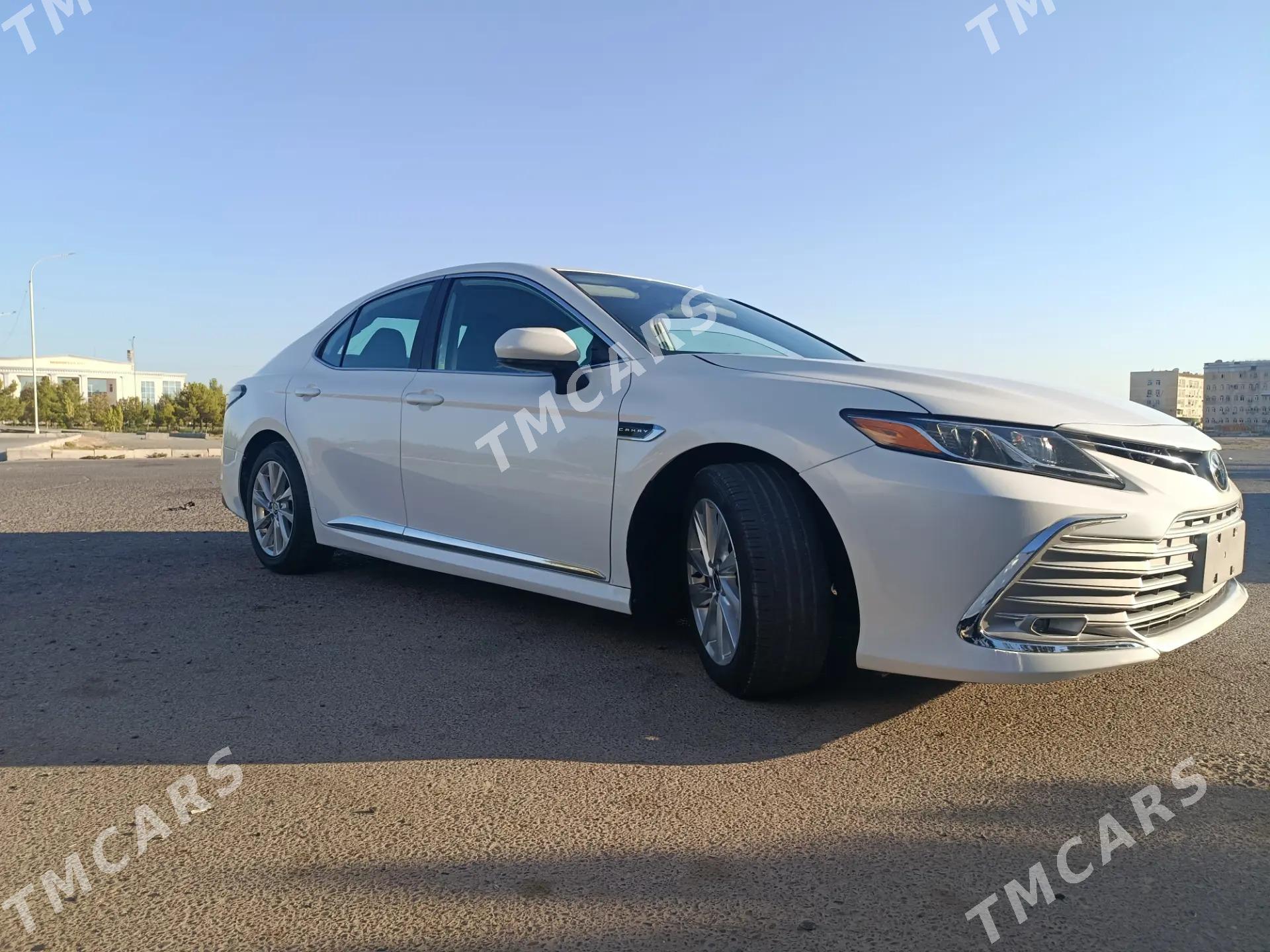 Toyota Camry 2021 - 310 000 TMT - Мары - img 3