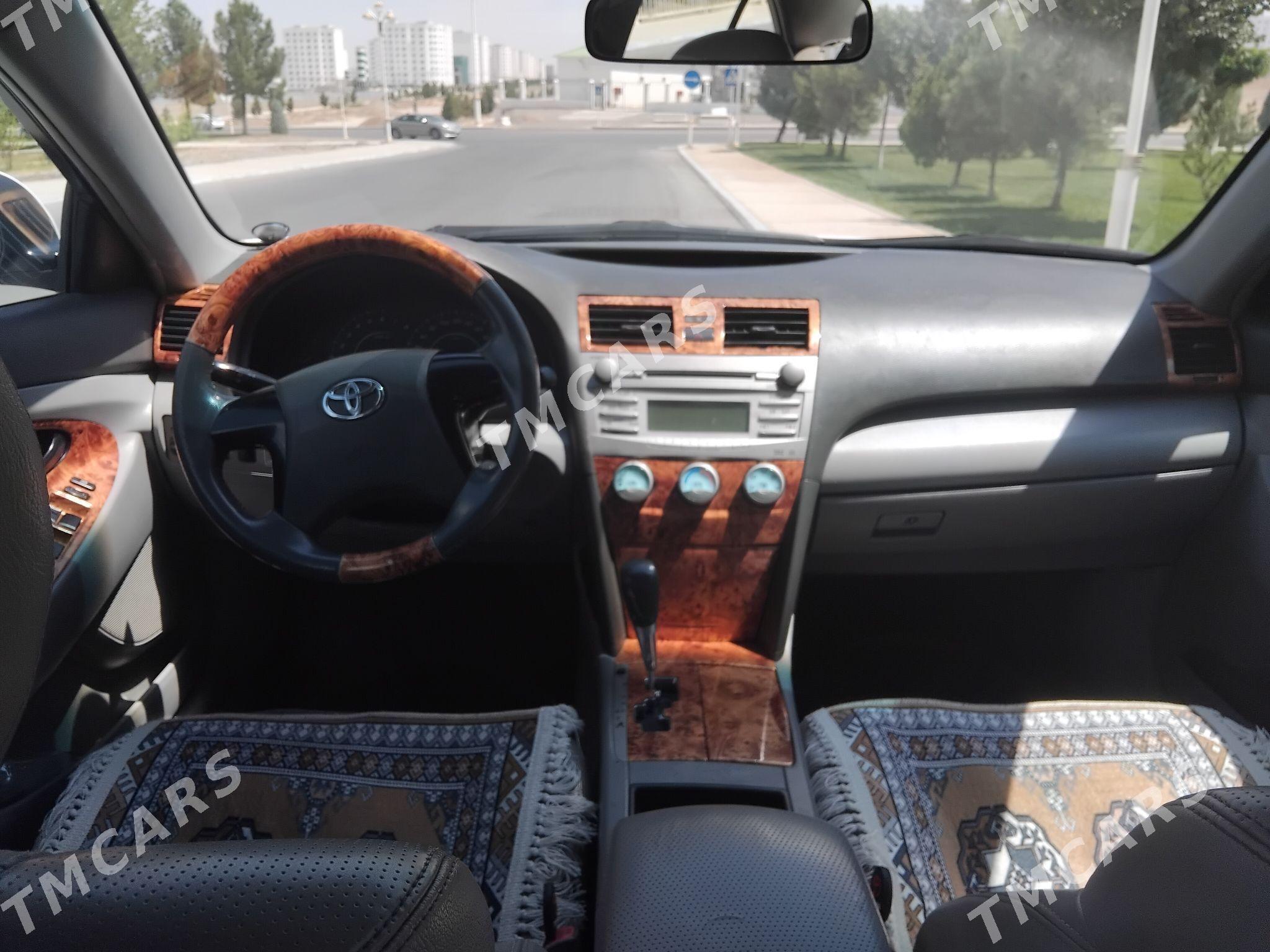 Toyota Camry 2010 - 140 000 TMT - Ашхабад - img 3