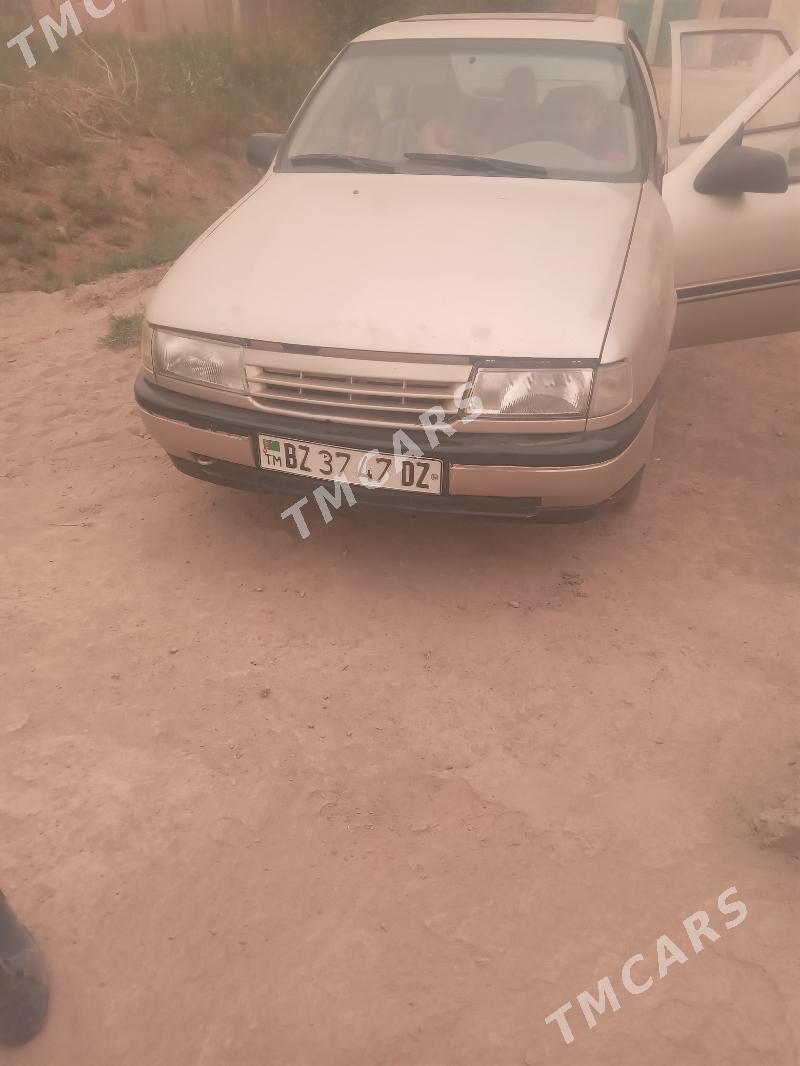 Opel Vectra 1991 - 20 000 TMT - Gubadag - img 3