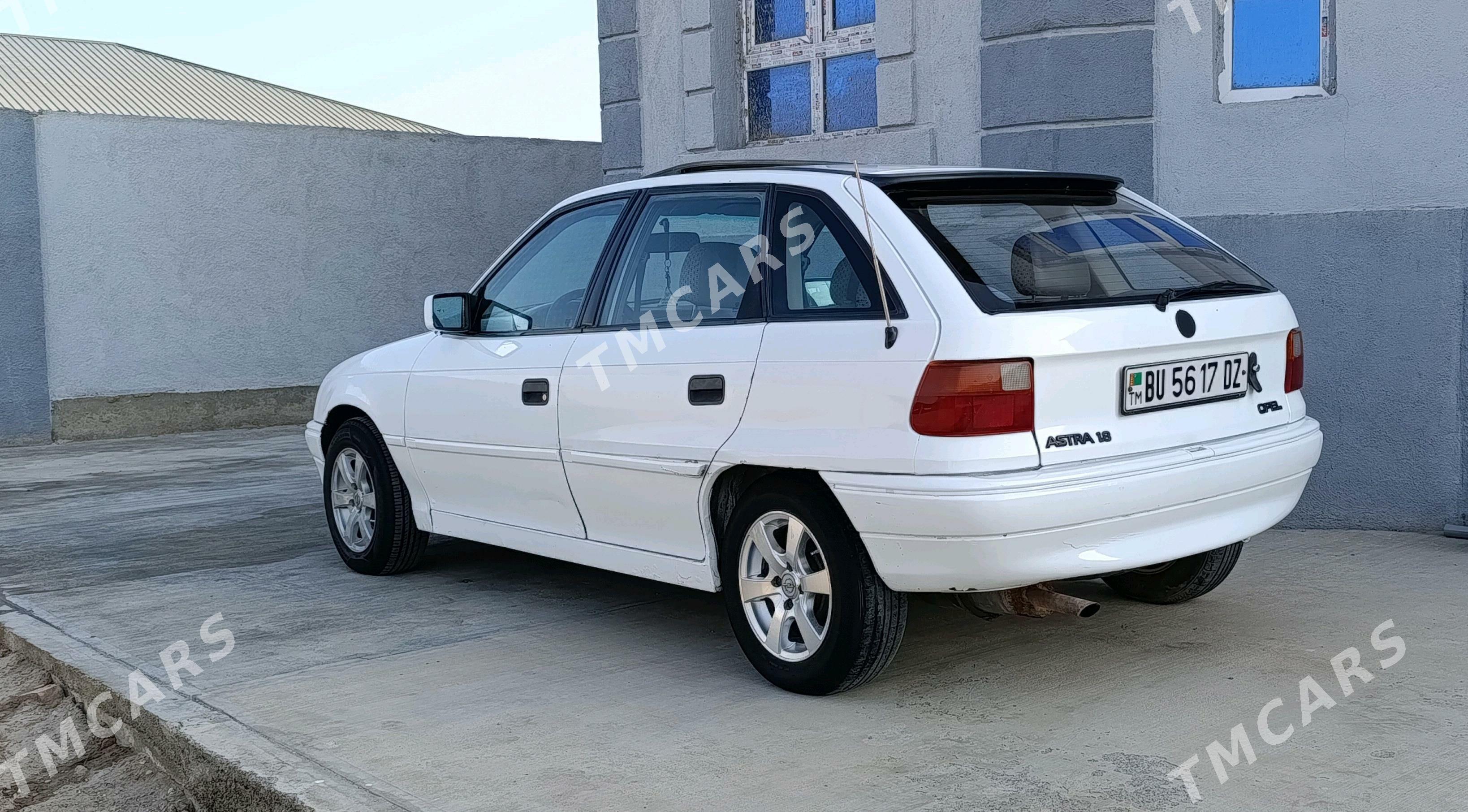 Opel Astra 1992 - 34 000 TMT - Болдумсаз - img 4